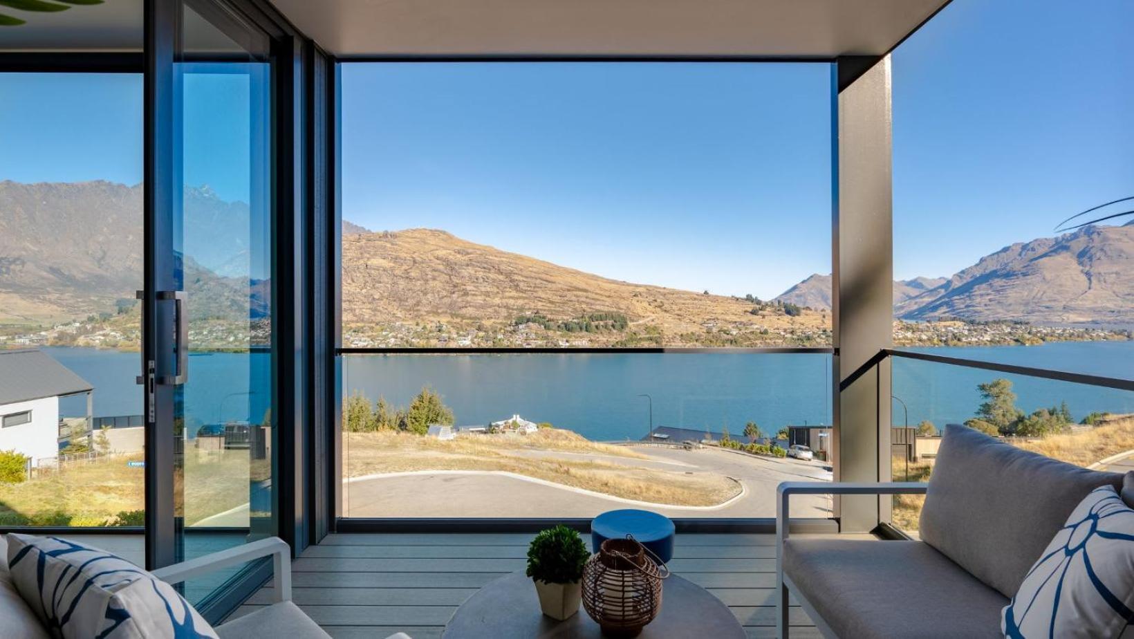 The Tiers- Hot Tub- Ac- Bbq- Free Parking Vila Queenstown Exterior foto