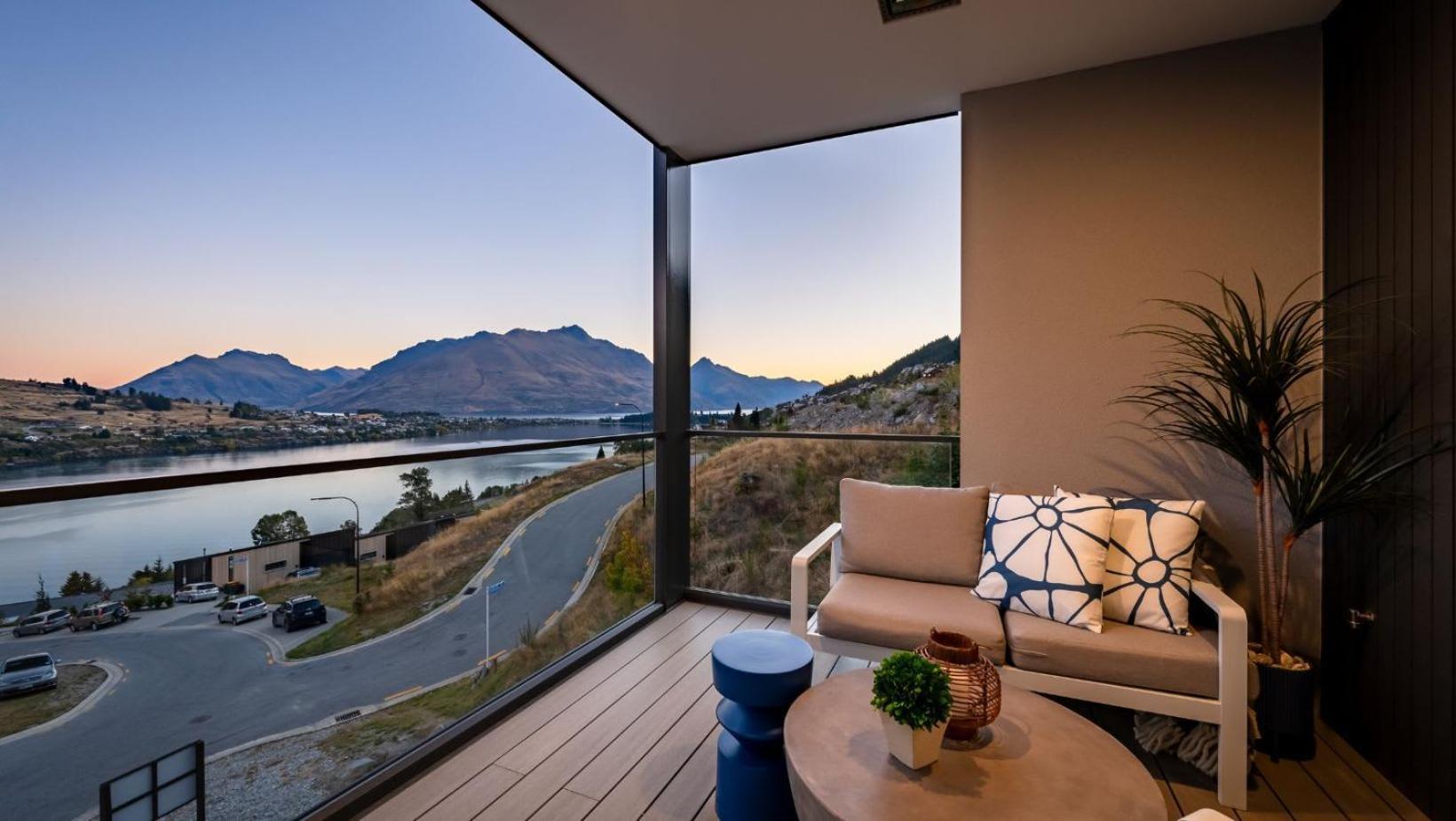 The Tiers- Hot Tub- Ac- Bbq- Free Parking Vila Queenstown Exterior foto